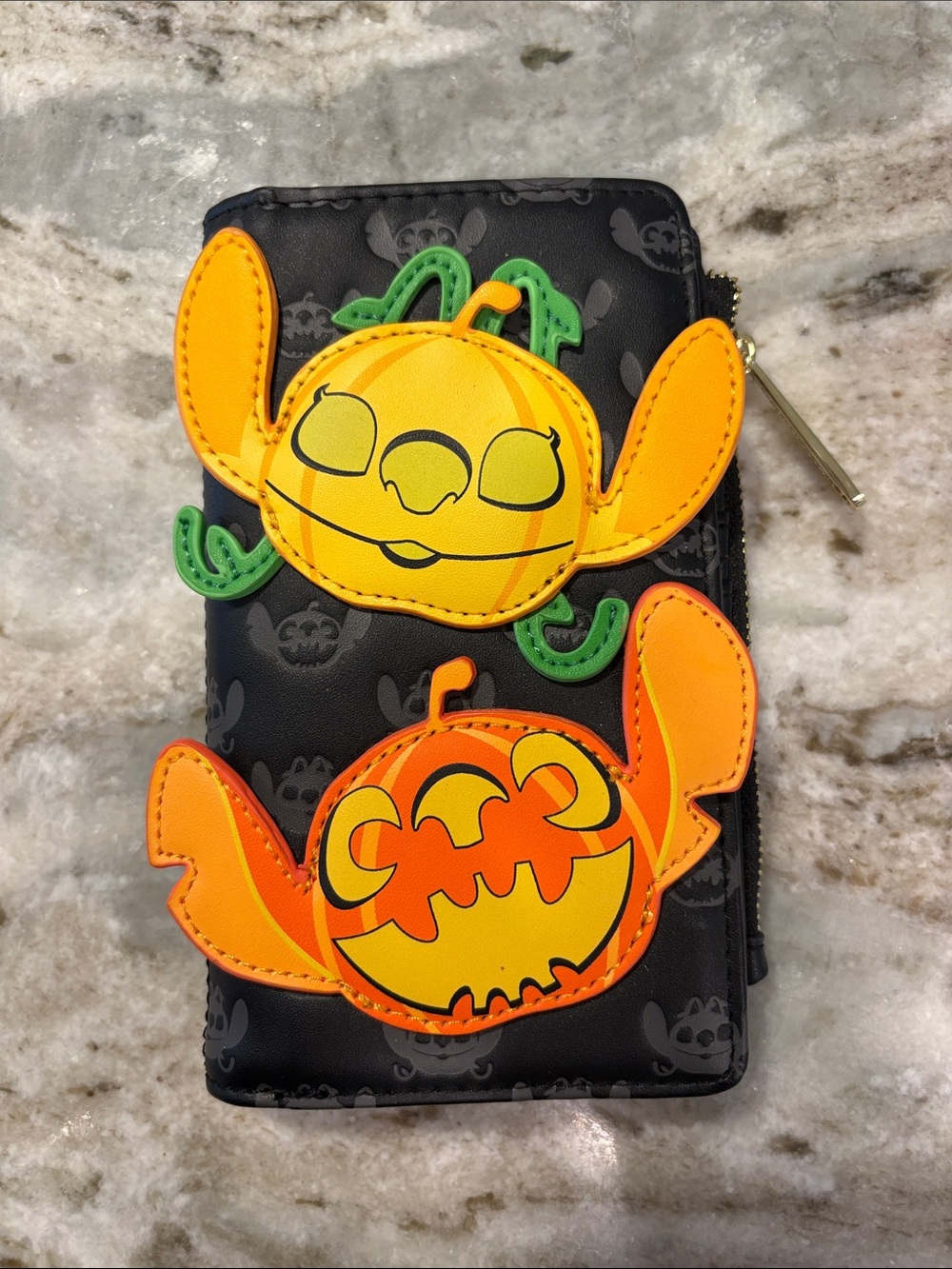 Loungefly Pumpkin stitch Patch Zipper Wallet - Orange & Yellow